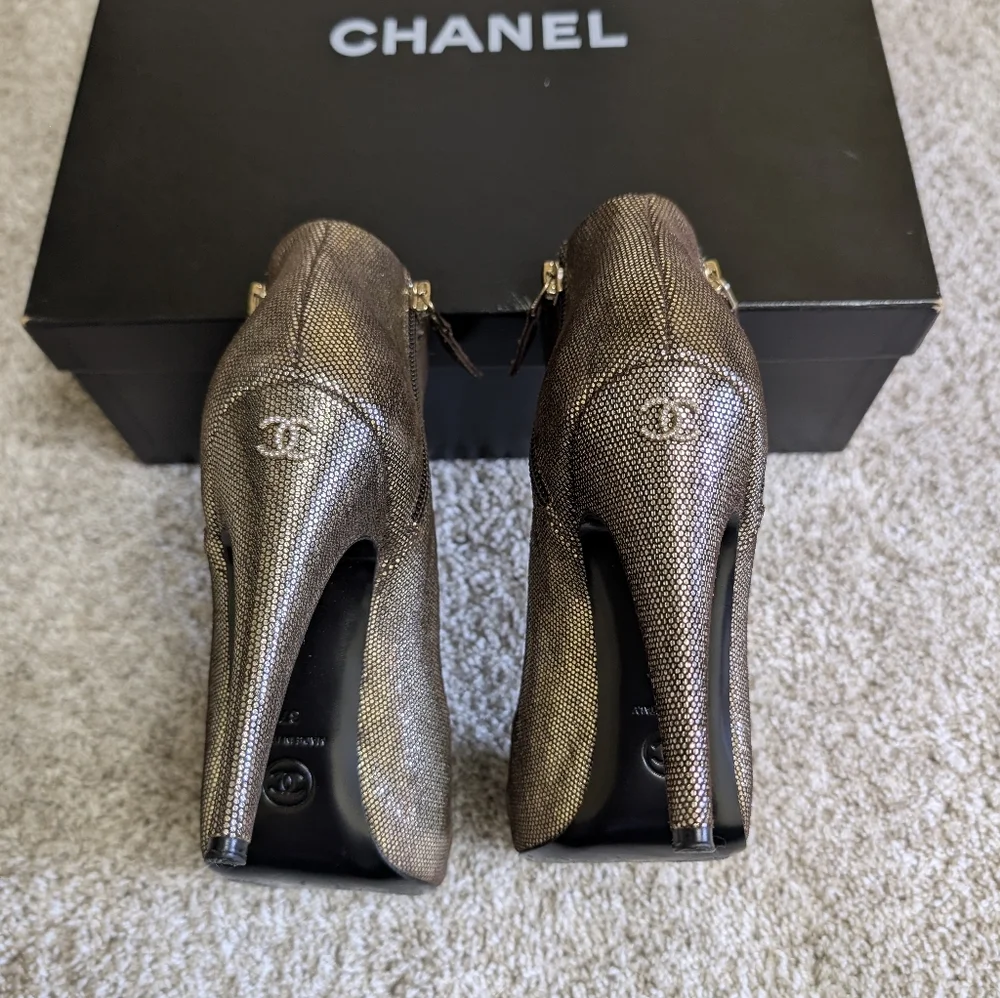 Chanel Gold and Black Metallic Ankle Boots - Size 37 EUC